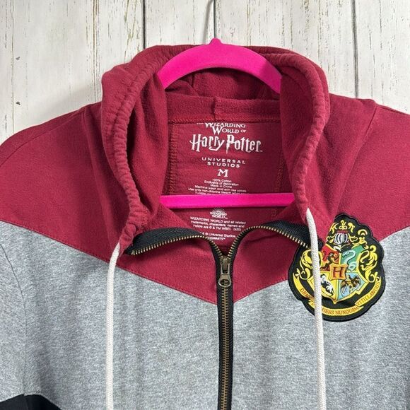 Wizarding World Of Harry Potter Hogwarts Crest Hooded Fleece Zip Sweatshirt - Picture 2 of 14
